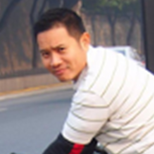 Professor Dr. Sumrit Wacharasindhu