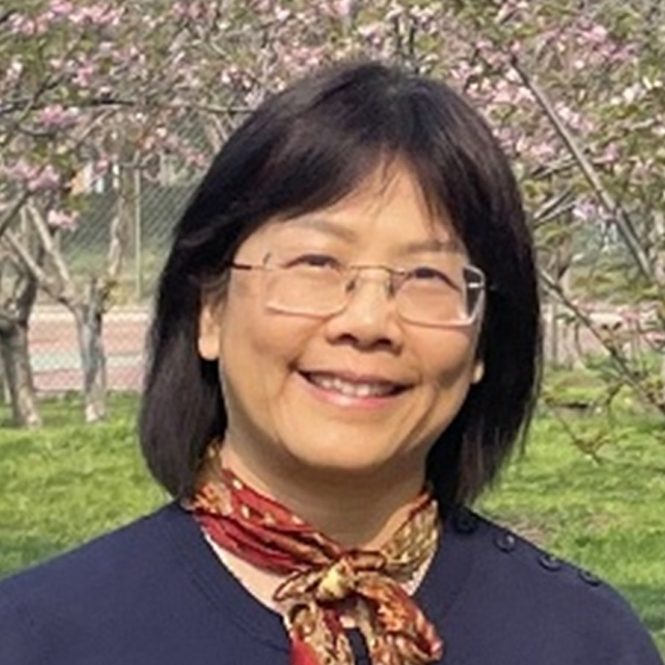 Professor Dr. Wenwan Zhong